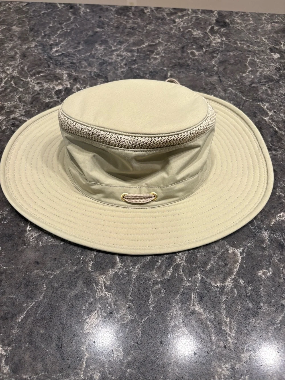 Tilley hat 7 1/4 - Picture 2 of 8